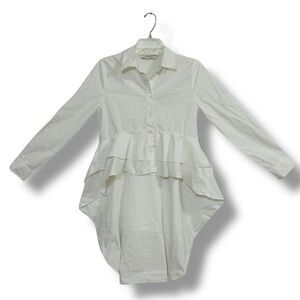 Zara Women’s The Circus White Button Up Blouse Size Small Asymmetrical Hem